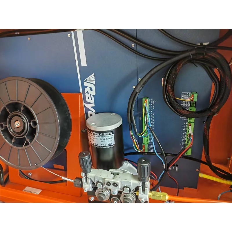 New Automatic Fiber Laser Weld - огляд і ціна Industrial Laser Welding Machine Hand Held
